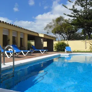 Aloha Valdelagrana Villa